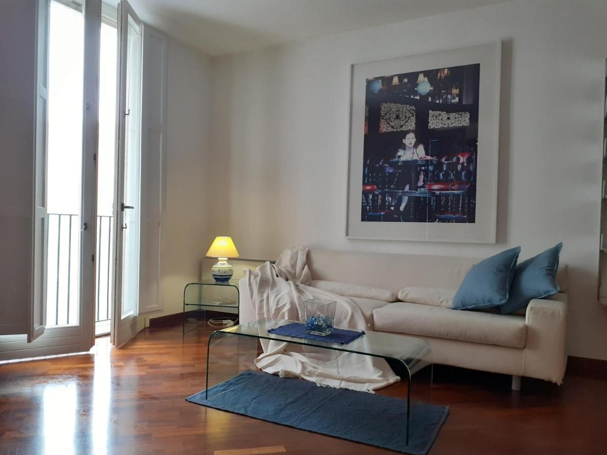 Olimpia Apartment City Center ซาแลร์โน ภายนอก รูปภาพ