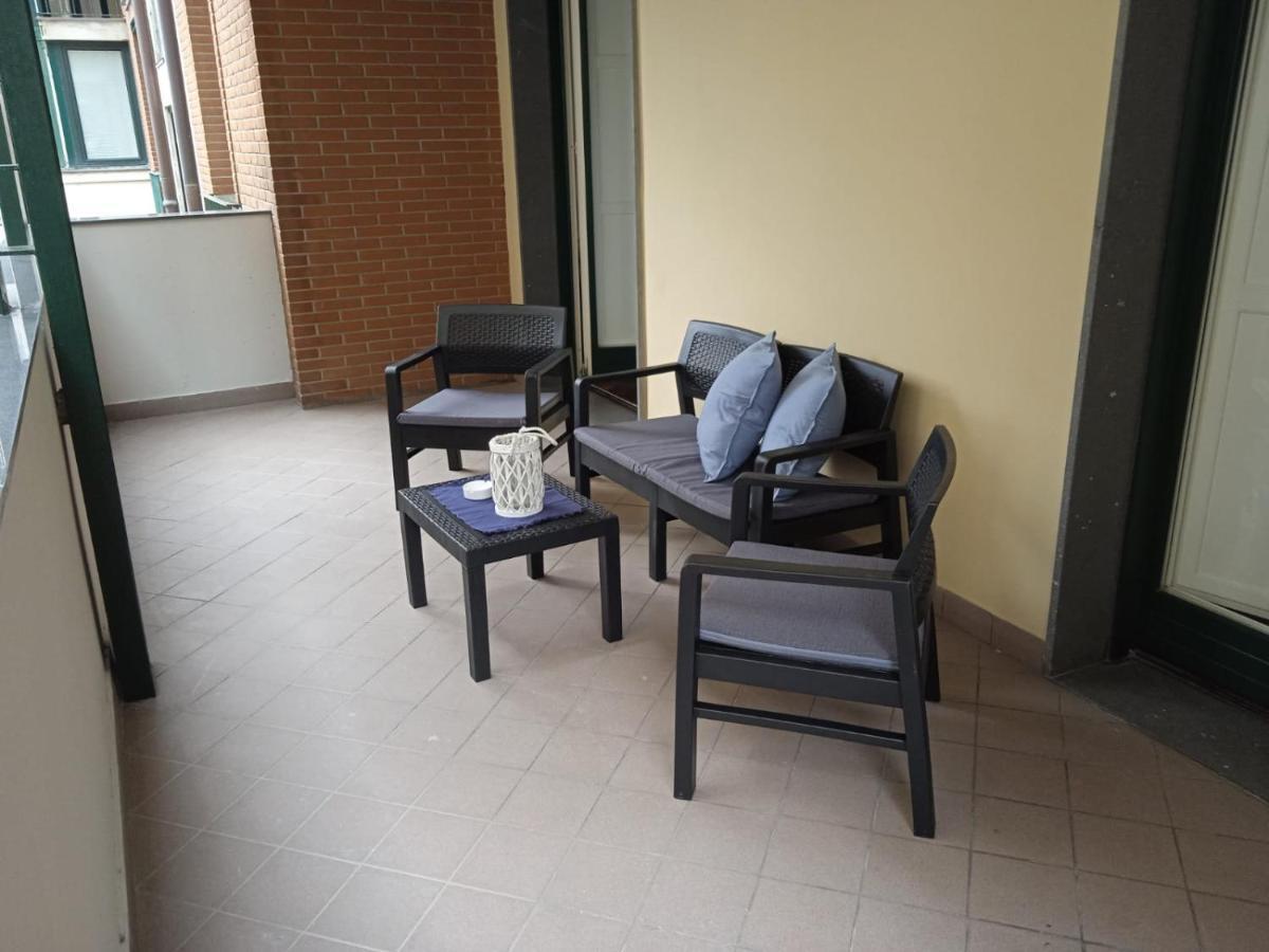Olimpia Apartment City Center ซาแลร์โน ภายนอก รูปภาพ