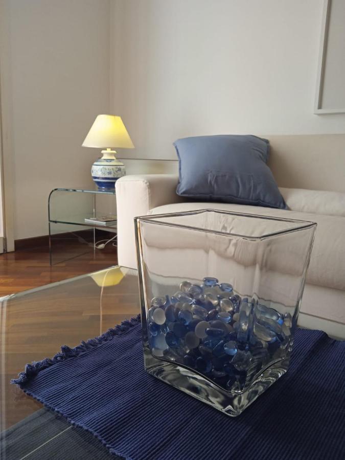 Olimpia Apartment City Center ซาแลร์โน ภายนอก รูปภาพ