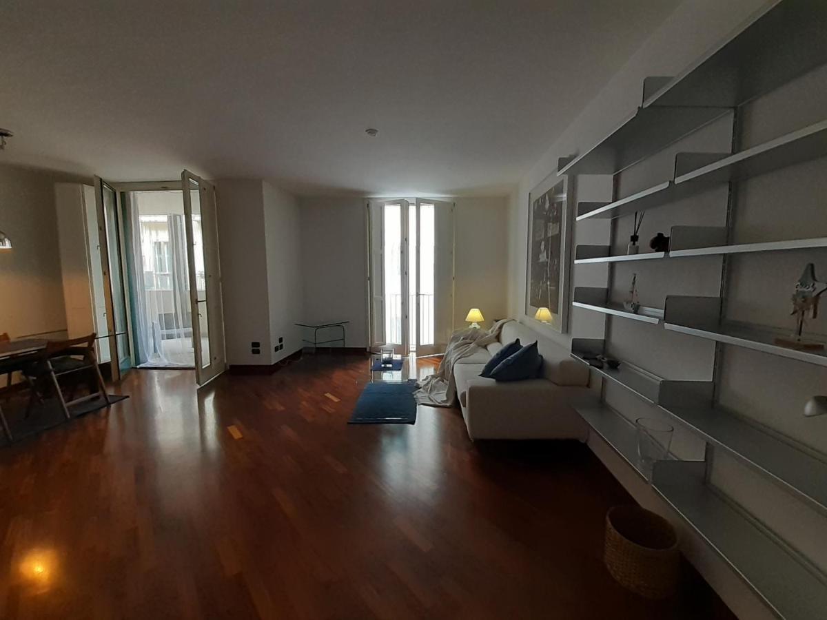 Olimpia Apartment City Center ซาแลร์โน ภายนอก รูปภาพ